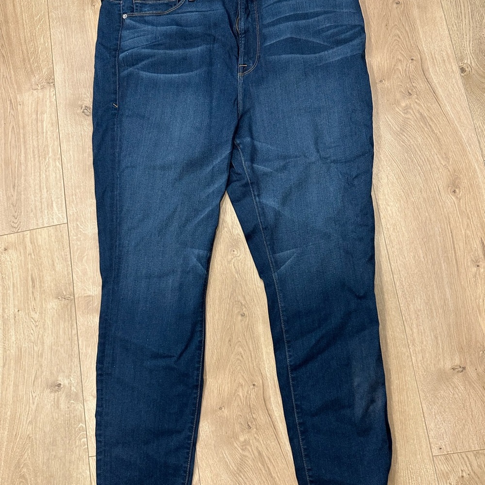 Good American Good Waist Jeans